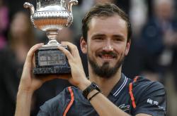 开云体育中国-德国网球队力克欧洲网球队，梅德韦杰夫送出助攻的简单介绍