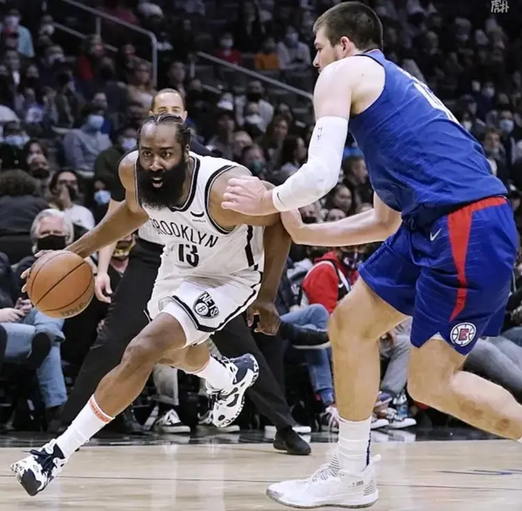 篮网希望重返巅峰，达拉斯教练呼吁团结一致的简单介绍