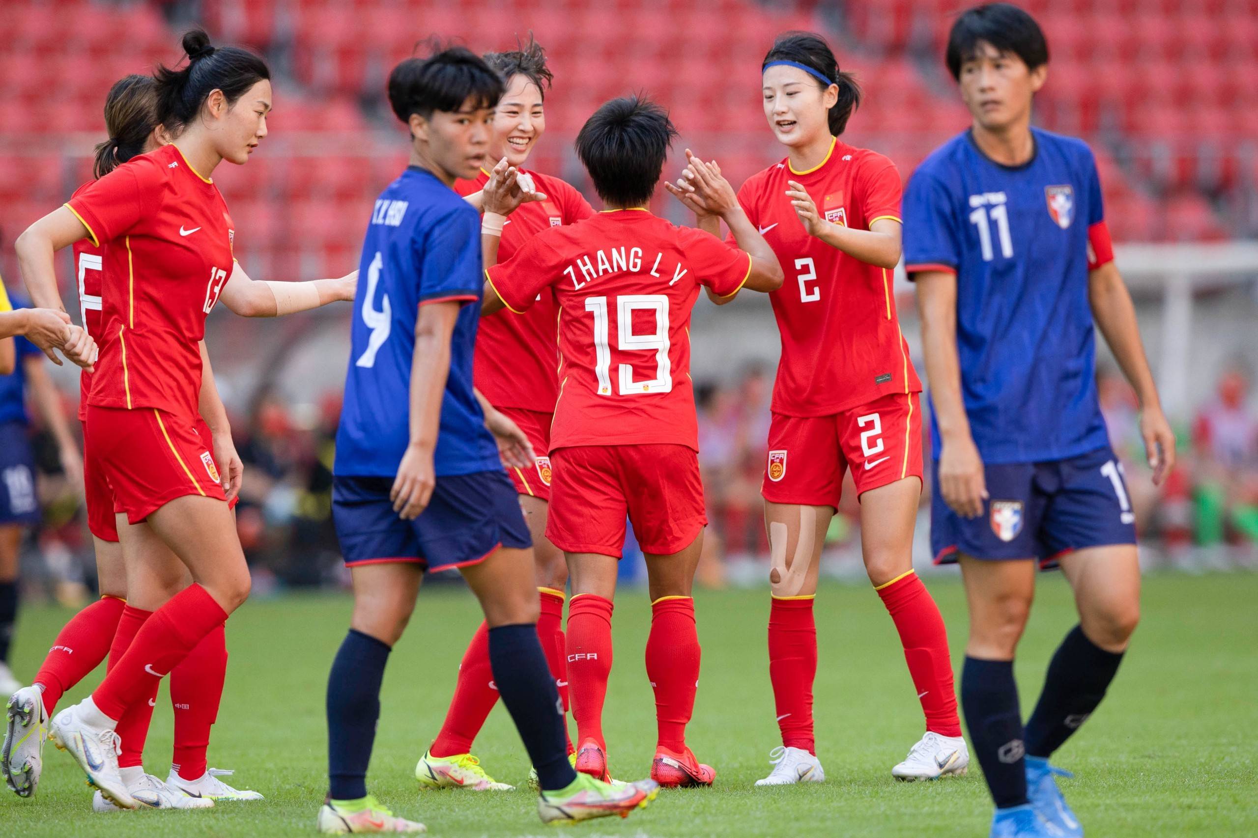 女足公开赛决赛将在下周进行 女足公开赛决赛将在下周进行