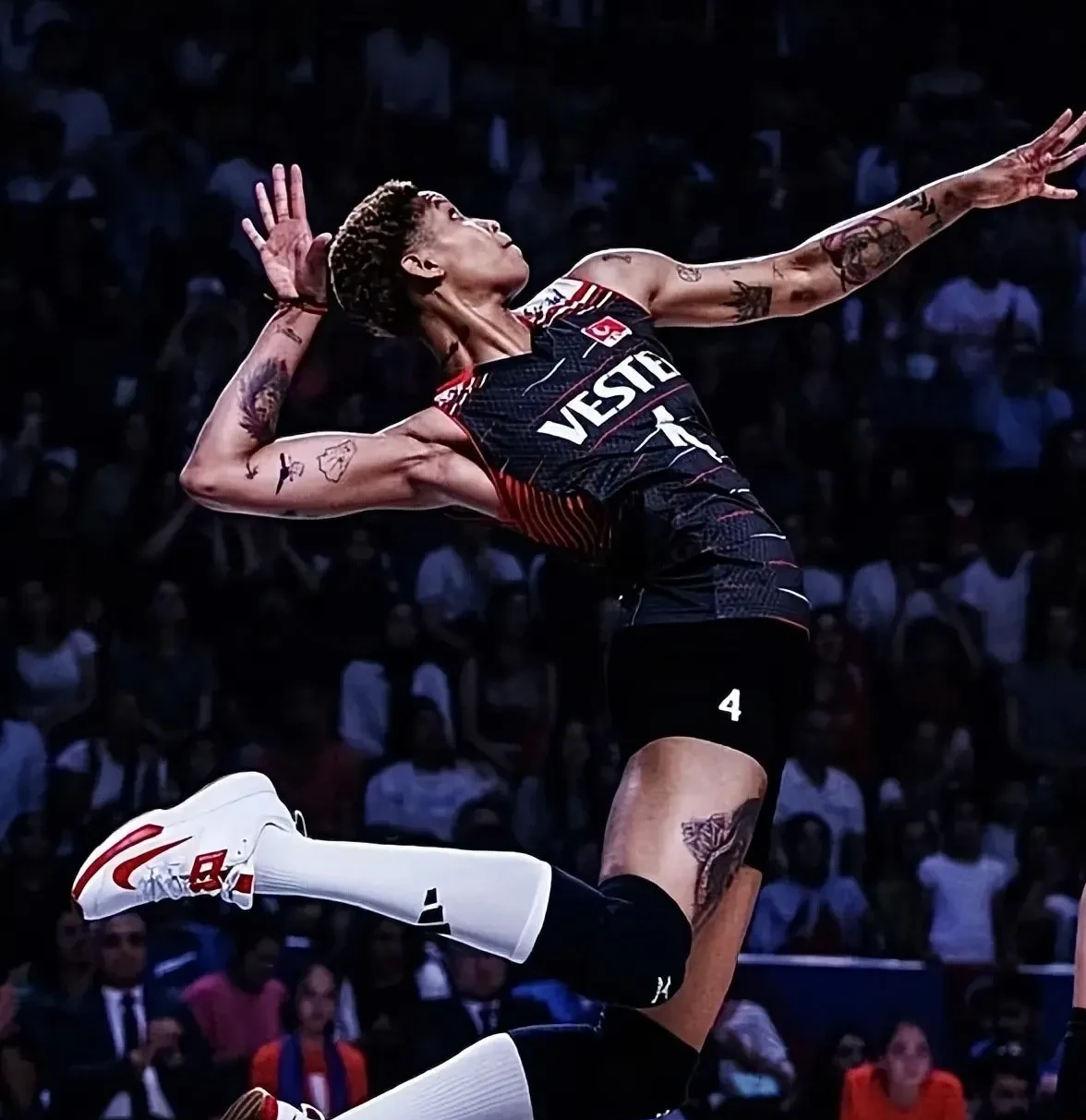 墨西哥男篮血洗菲律宾男篮，麦科勒姆爆发神勇的简单介绍