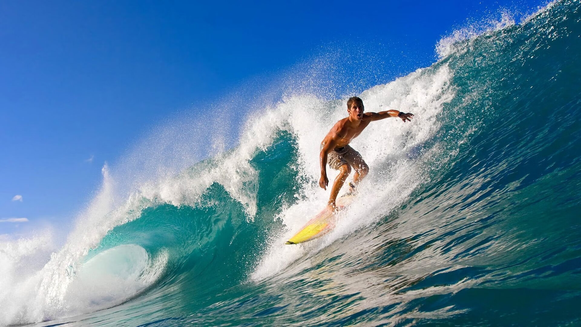 F1新赛季揭幕战之夜,赖斯如何成为聚光灯下的唯一焦点